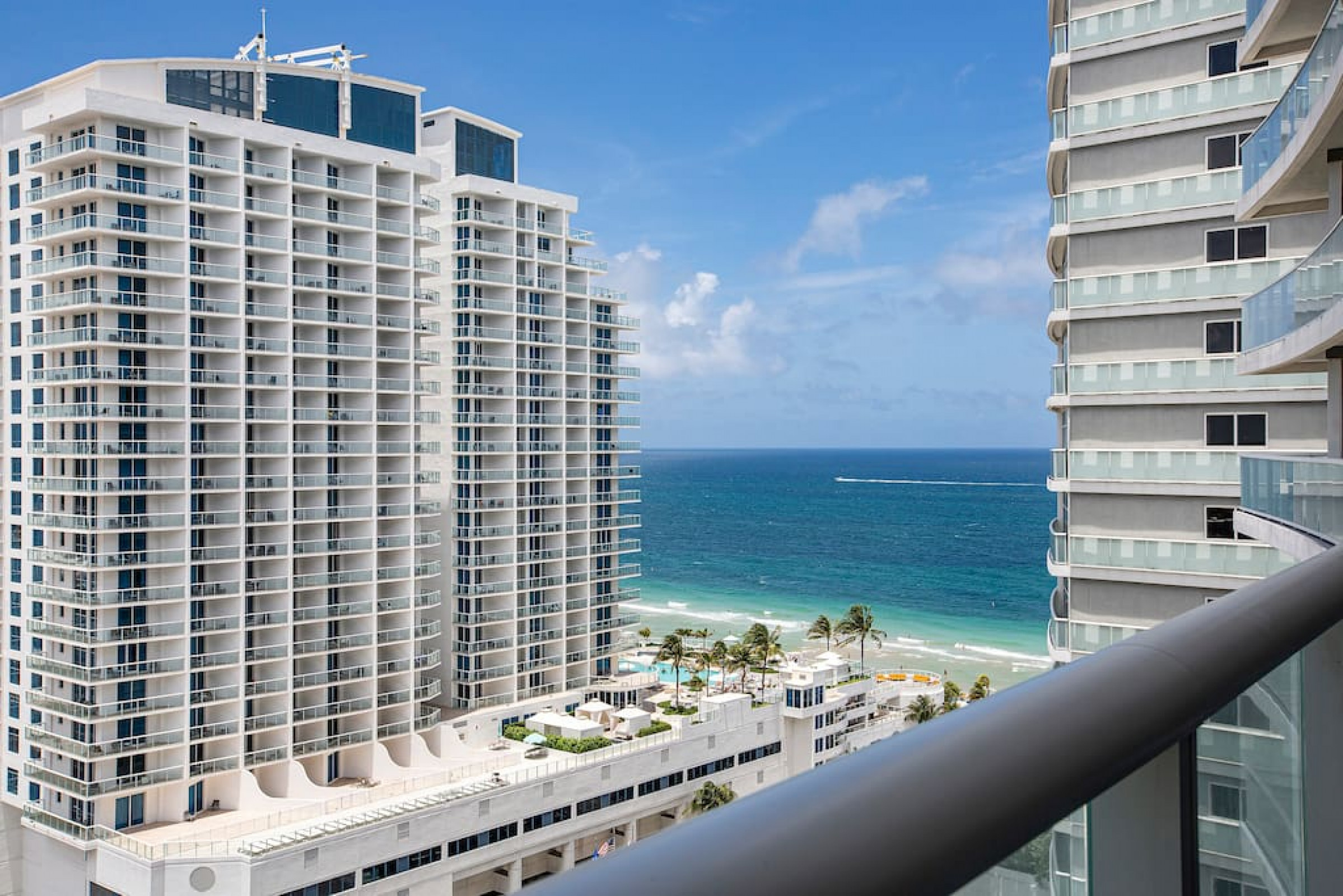 W Residences - 2 Bedroom 2 Bathroom W/ Pool Fort Lauderdale - 16th Floor
