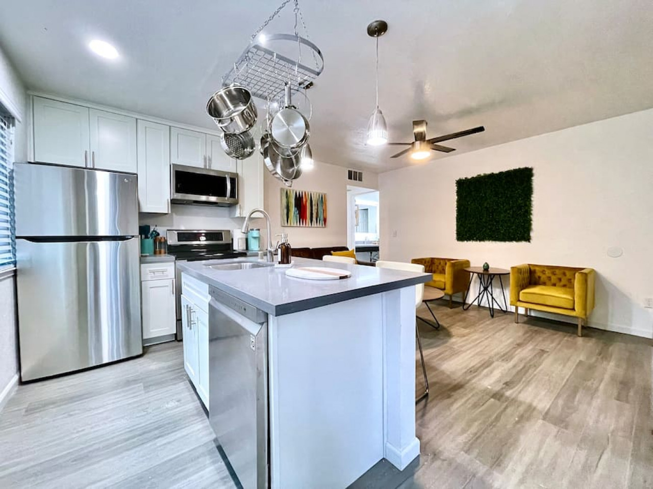 USt 7 · Quiet Remodeled 3 Bedroom in Heart of Downtown Sac