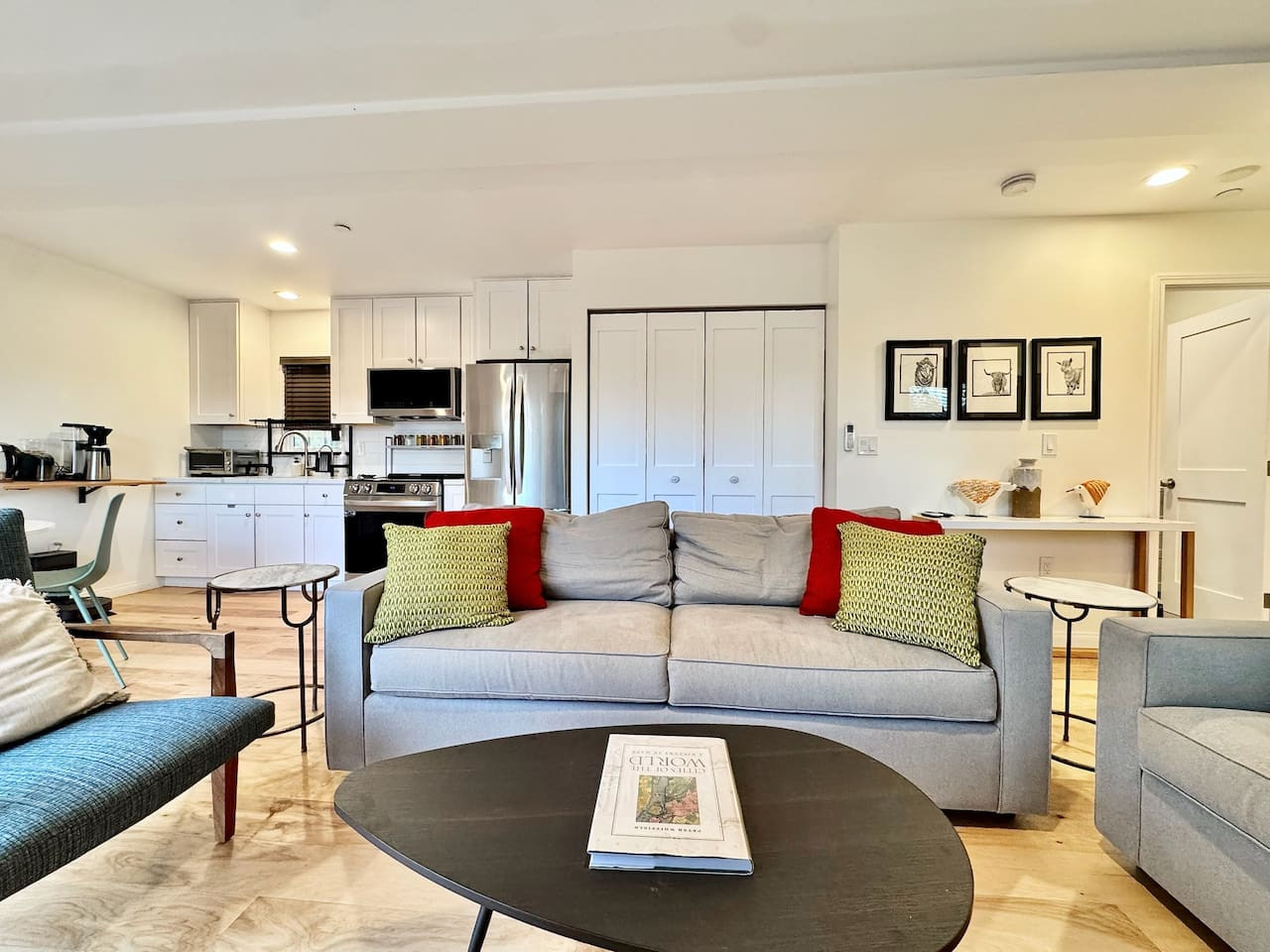 Unique Container Home • 20 Acres • Modern Stay