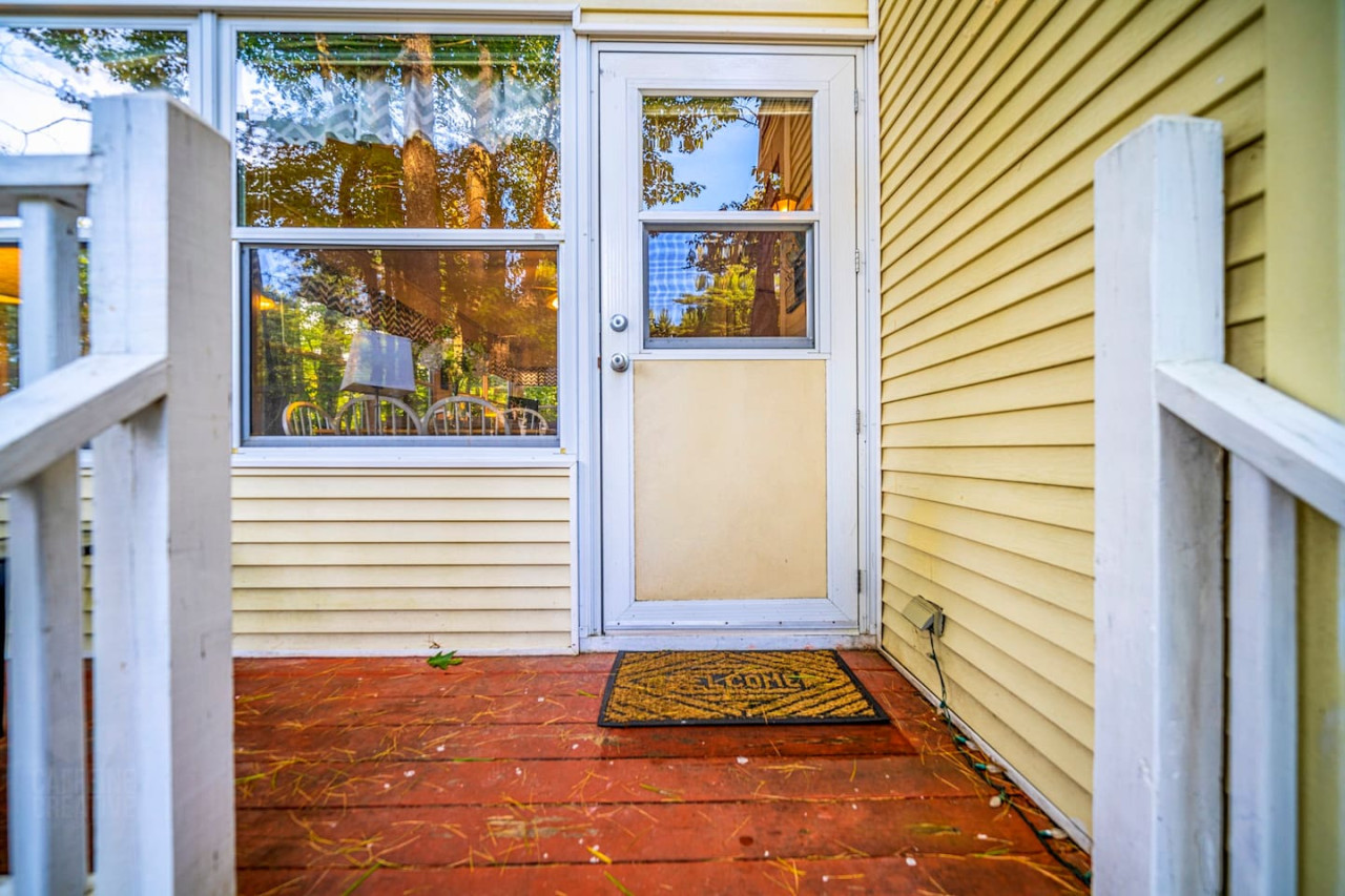 Point Sebago Haven: Beach, Arcade & More Awaits 6