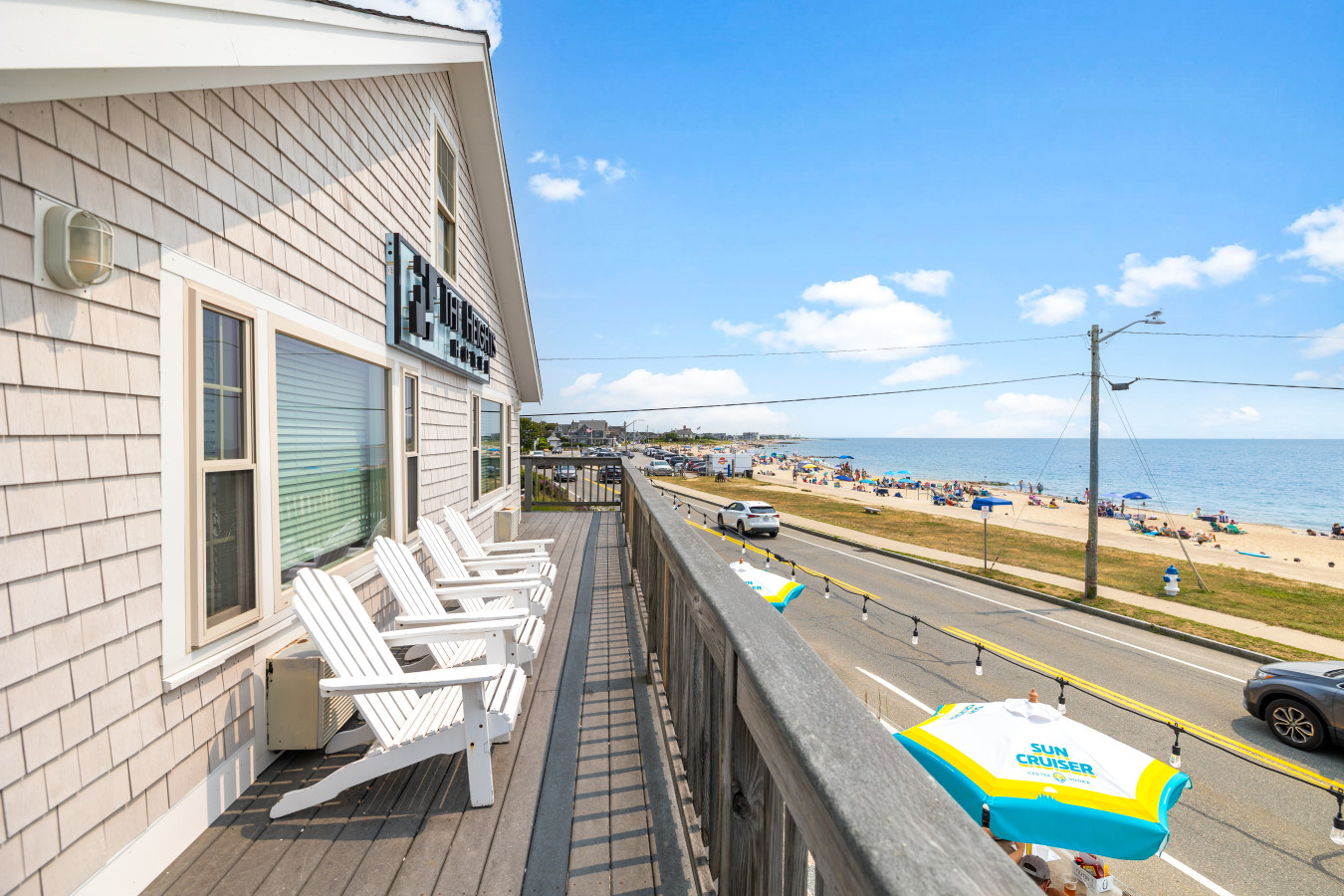 Beachfront Studio | Kitchenette & 2 Double Beds (104) 2