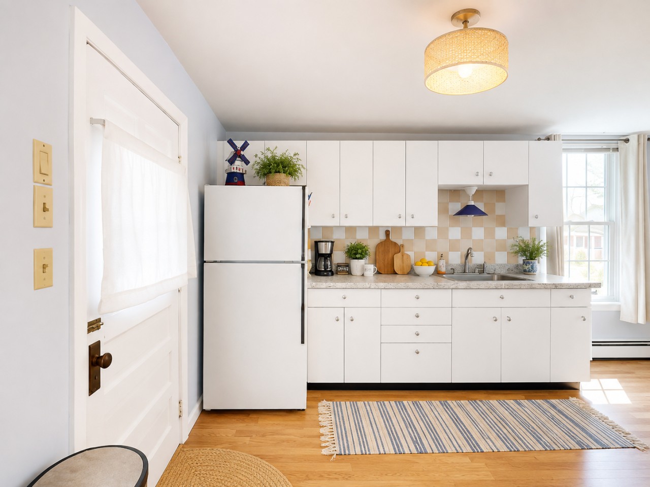 Walk To The Beach | Cozy Getaway