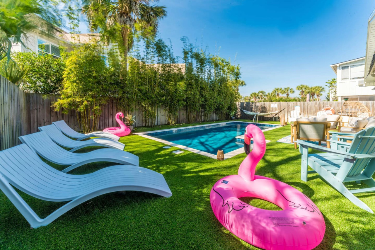 Heated Pool And Exciting Game Room Escape - Stunning Retreat - Jacksonville Beach, FL