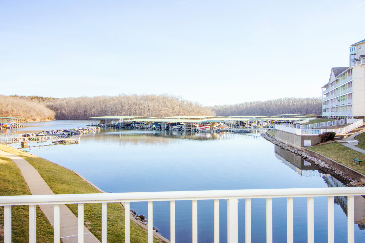 Lakefront Condo, Beautiful State Park Views