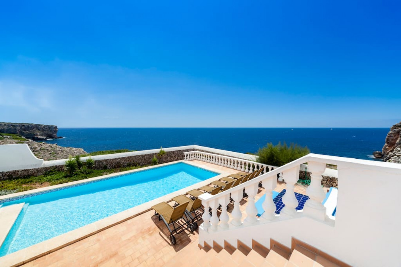Es Macar, heated Pool, In front of the sea