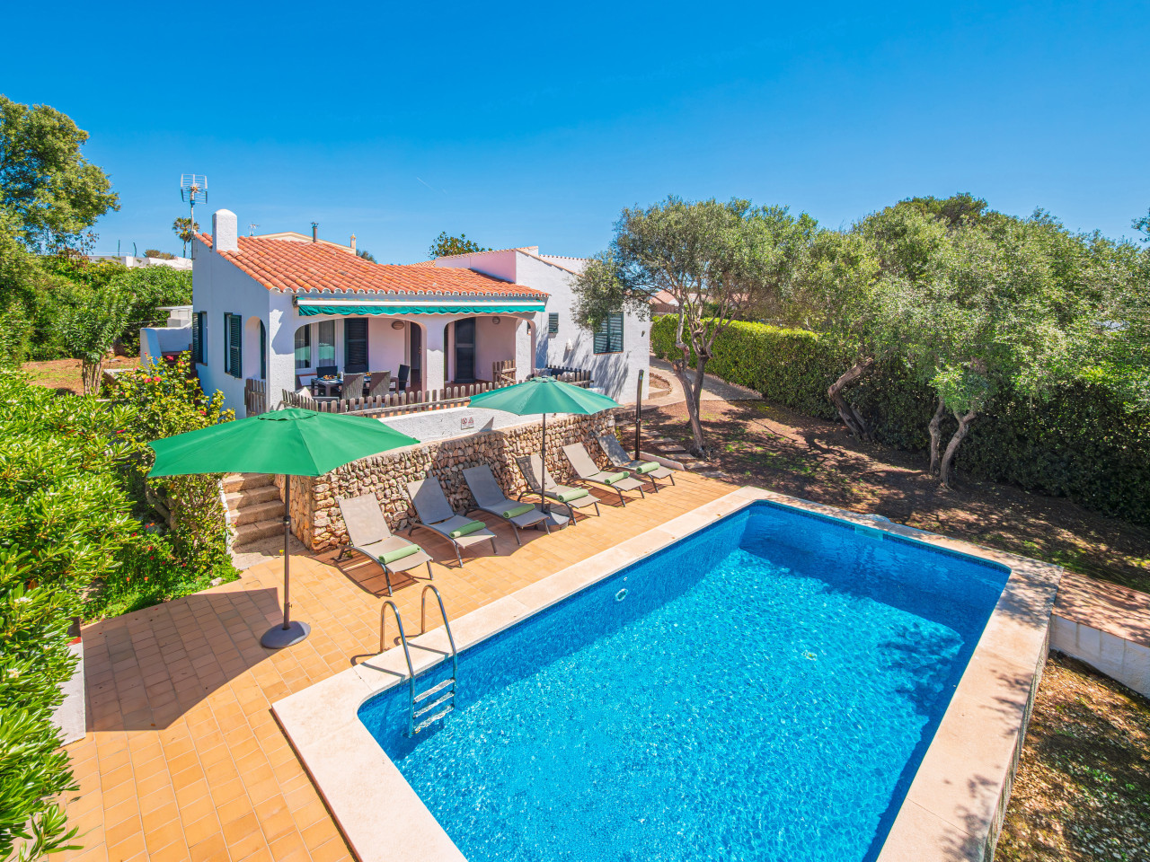 Villa de's Ullastres ❤️ Free AC and WiFi, private pool