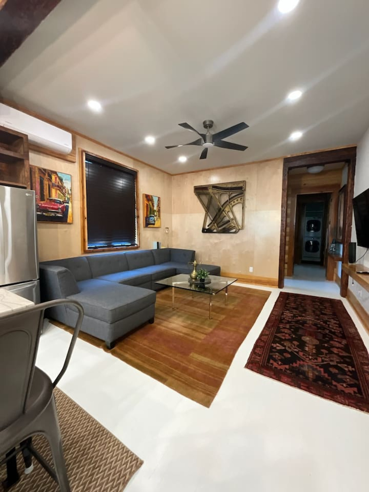 Beautifully Chic, Spacious, Wifi, Near Pullman Yds - Atlanta, GA