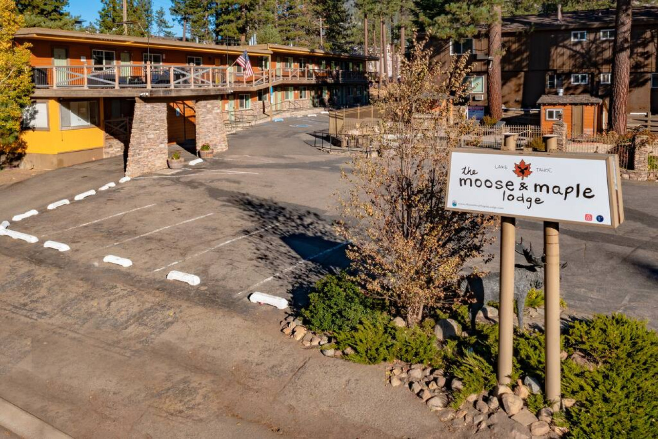 View of the property from the corner of Park Ave and Manzanita Ave.