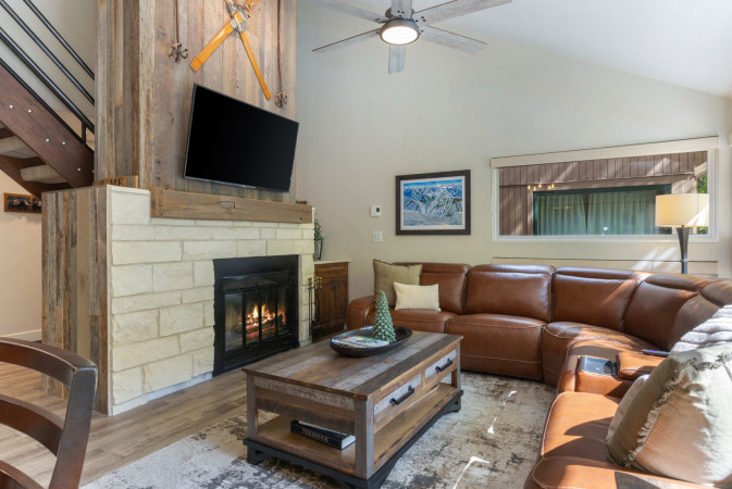 East Vail Easy - Steps To Bus - Pool & Hot Tub!