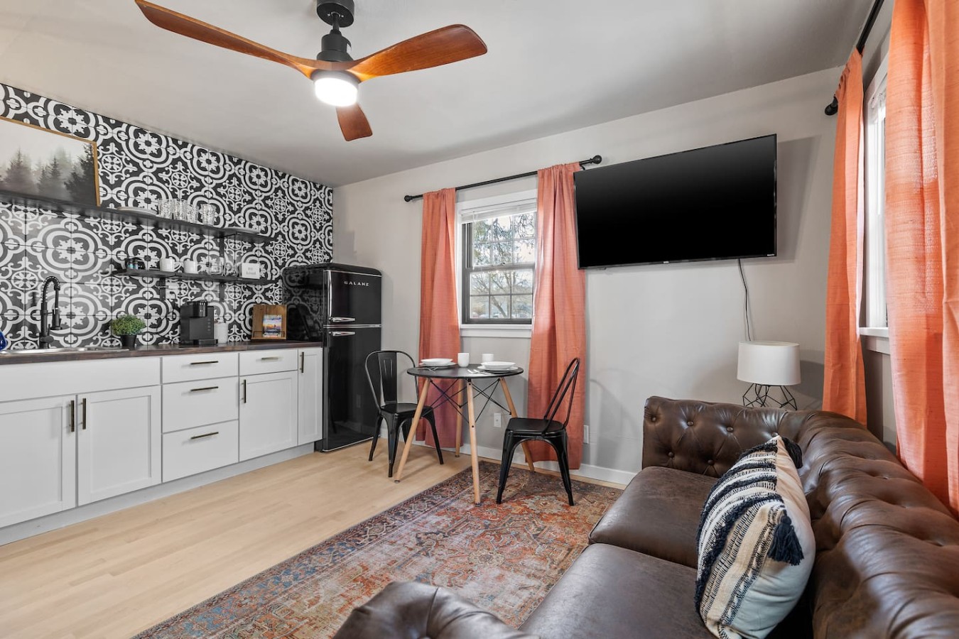 Our kitchen includes a fridge, full size stove/oven, microwave, Keurig, and toaster. We have a skillet, saucepan, cookie sheet, cutting board, utensils, dishes, and silverware. Crockpot available upon request!