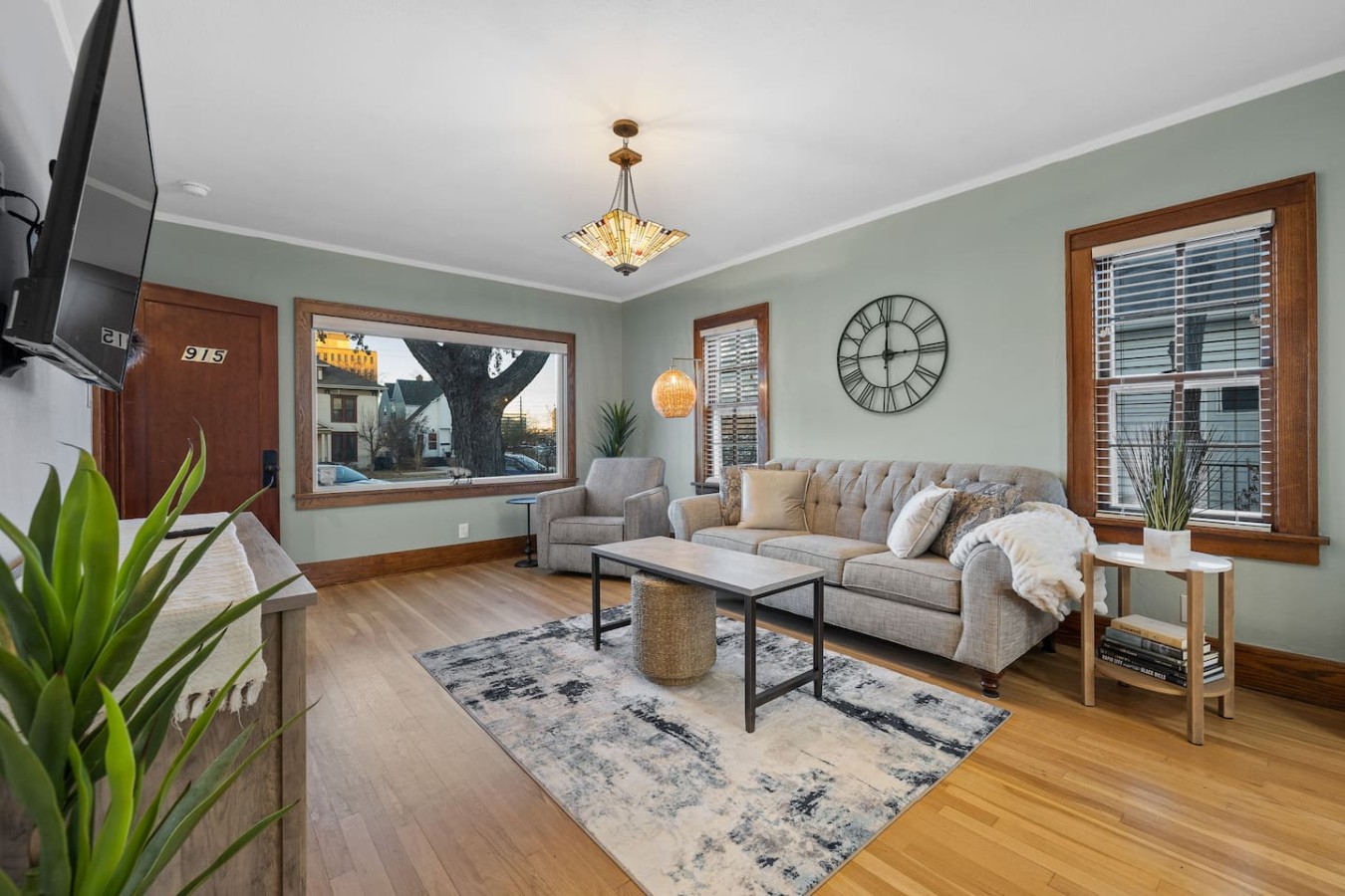 Downtown, 2bedroom, 2 bath, Beautiful Apartment! — photo 7