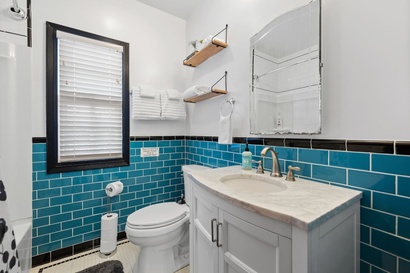 Downtown, 2bedroom, 2 bath, Beautiful Apartment! — photo 19