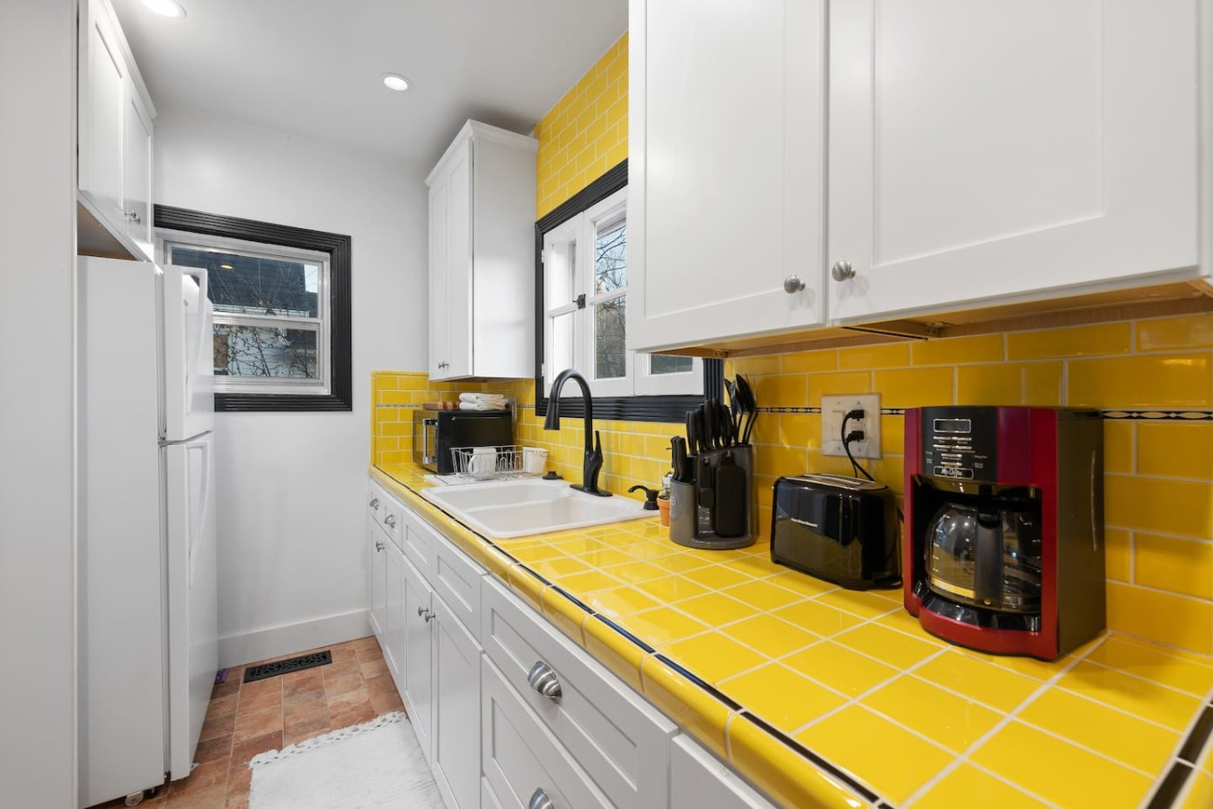 Downtown, 2bedroom, 2 bath, Beautiful Apartment! — photo 16