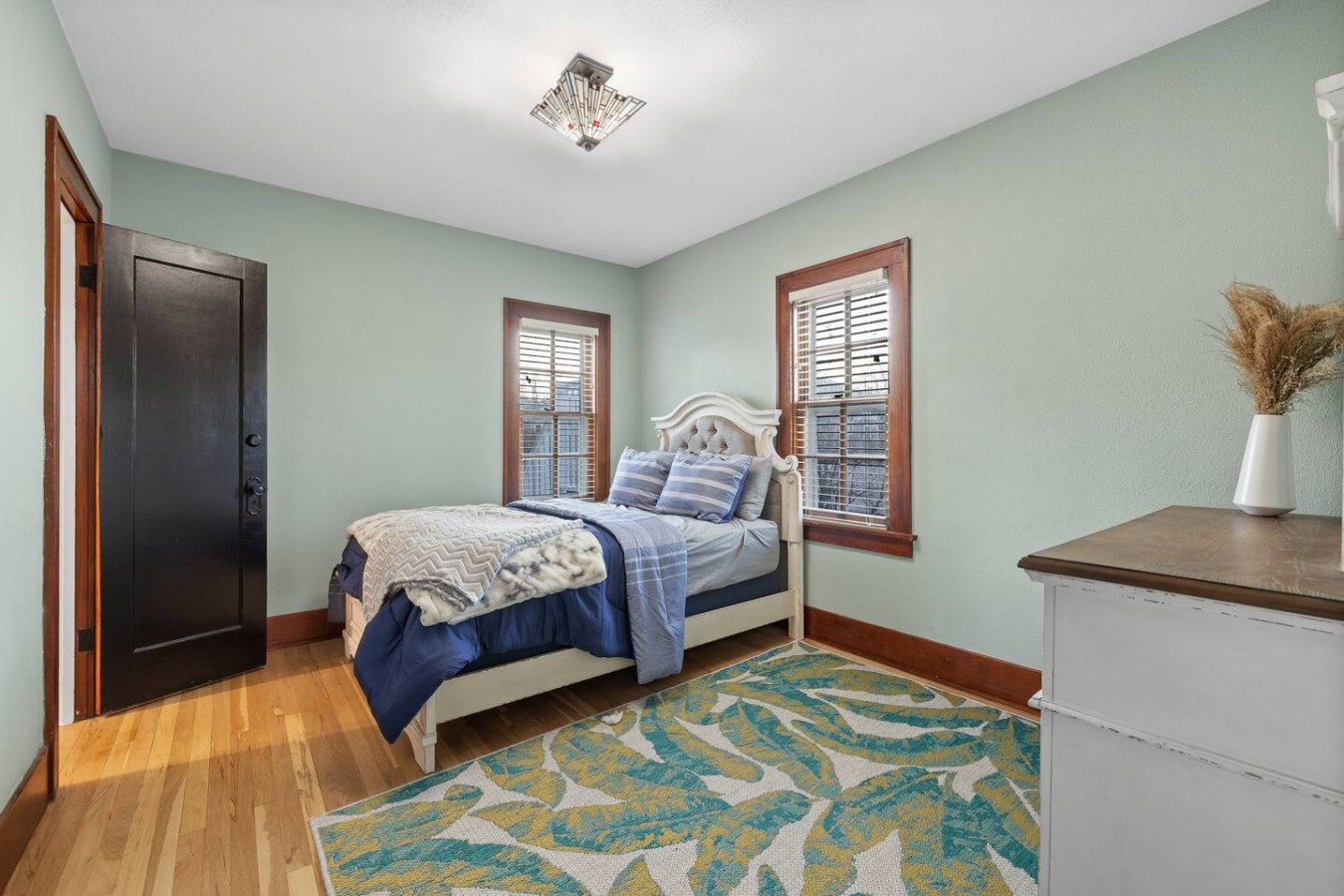 Downtown, 2bedroom, 2 bath, Beautiful Apartment! — photo 10