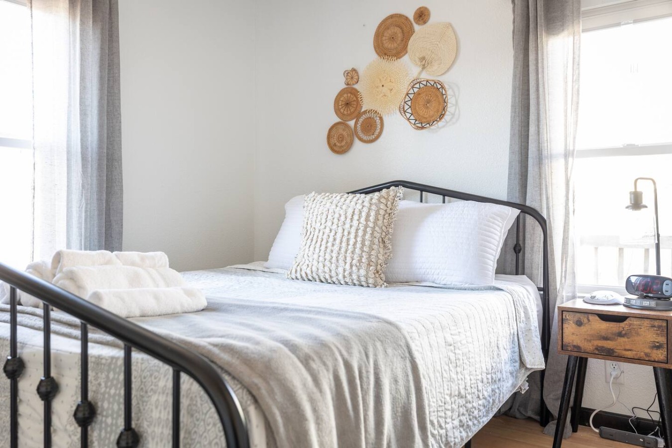 Cozy Stay - Close to Monument Arena — photo 12