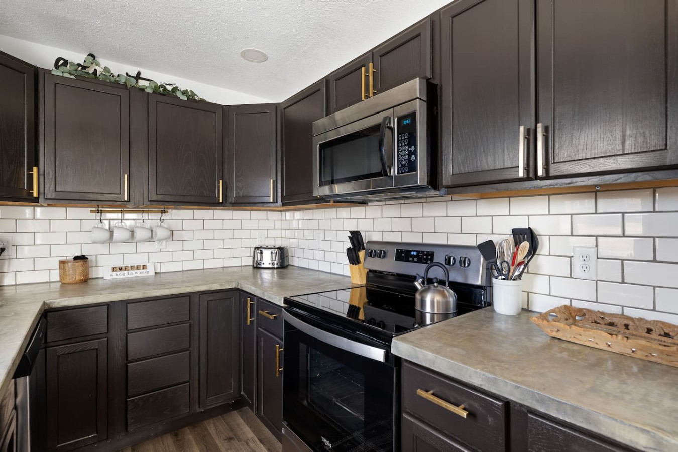Cozy Stay - Close to Monument Arena — photo 18