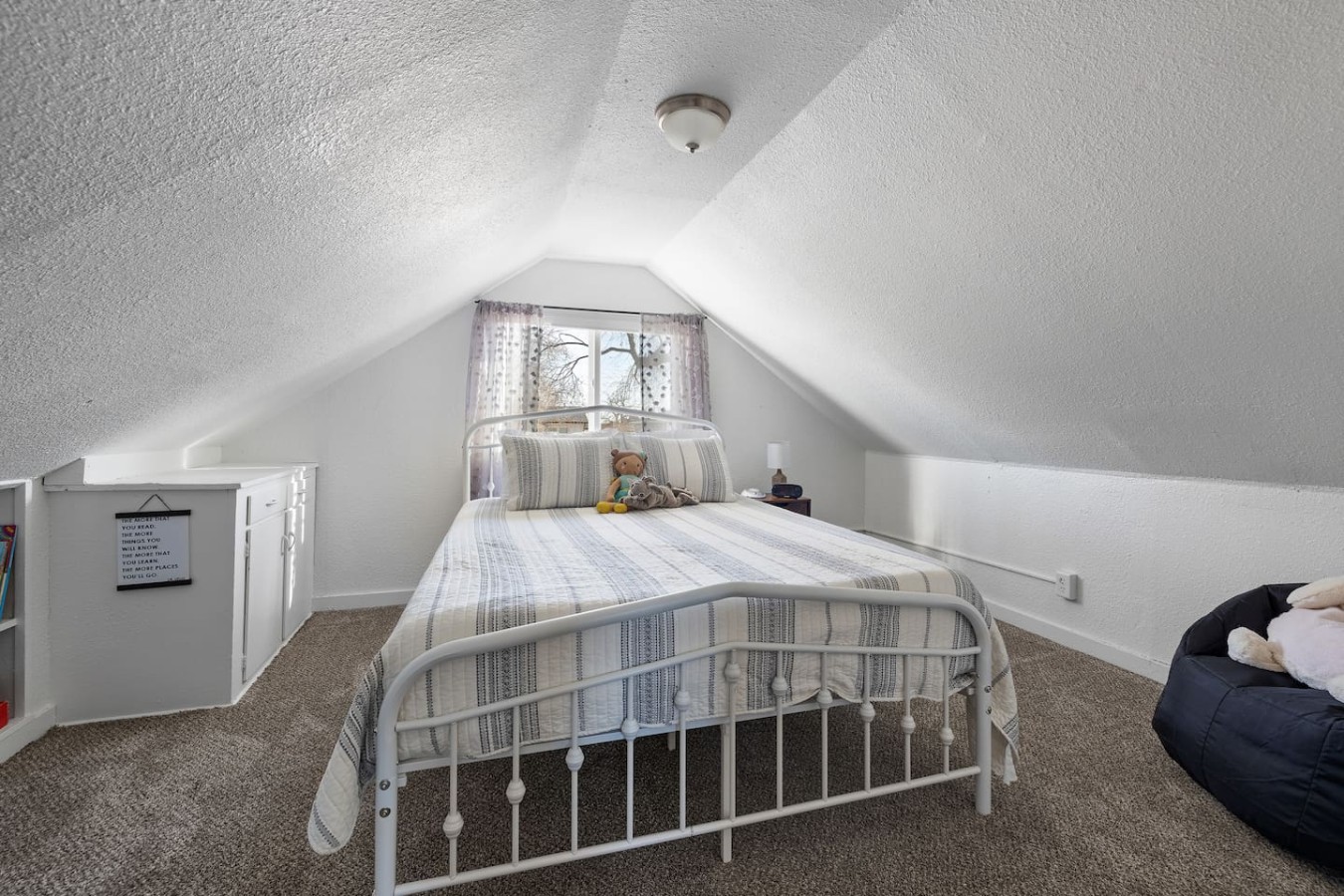 Cozy Stay - Close to Monument Arena — photo 13