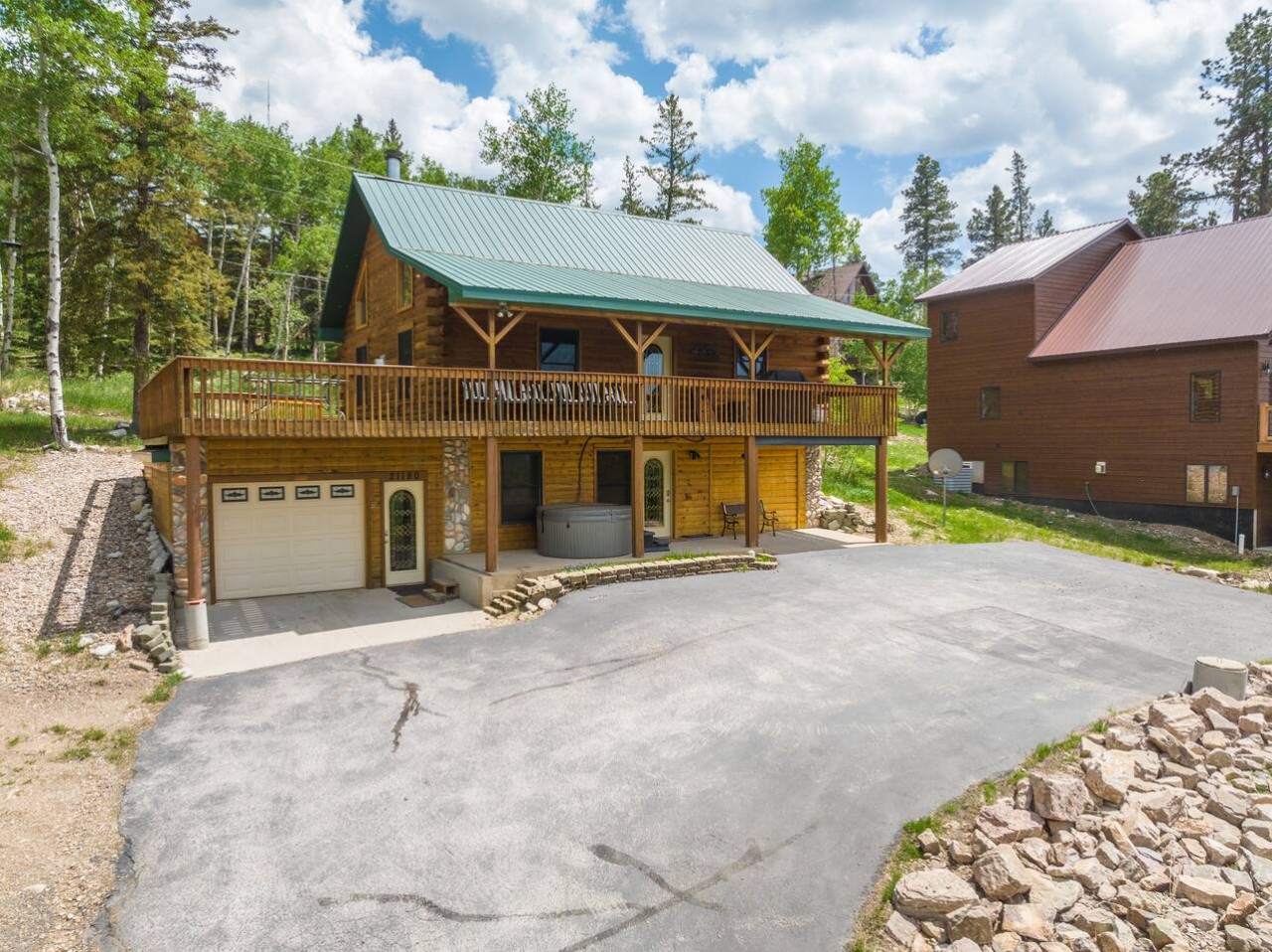 The Lincoln Lodge Cabin — photo 5