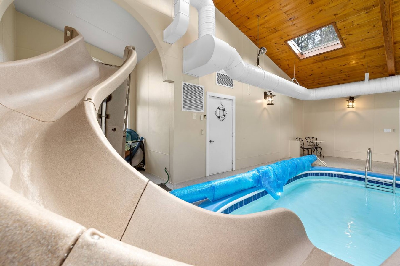 Waterslide with running water!