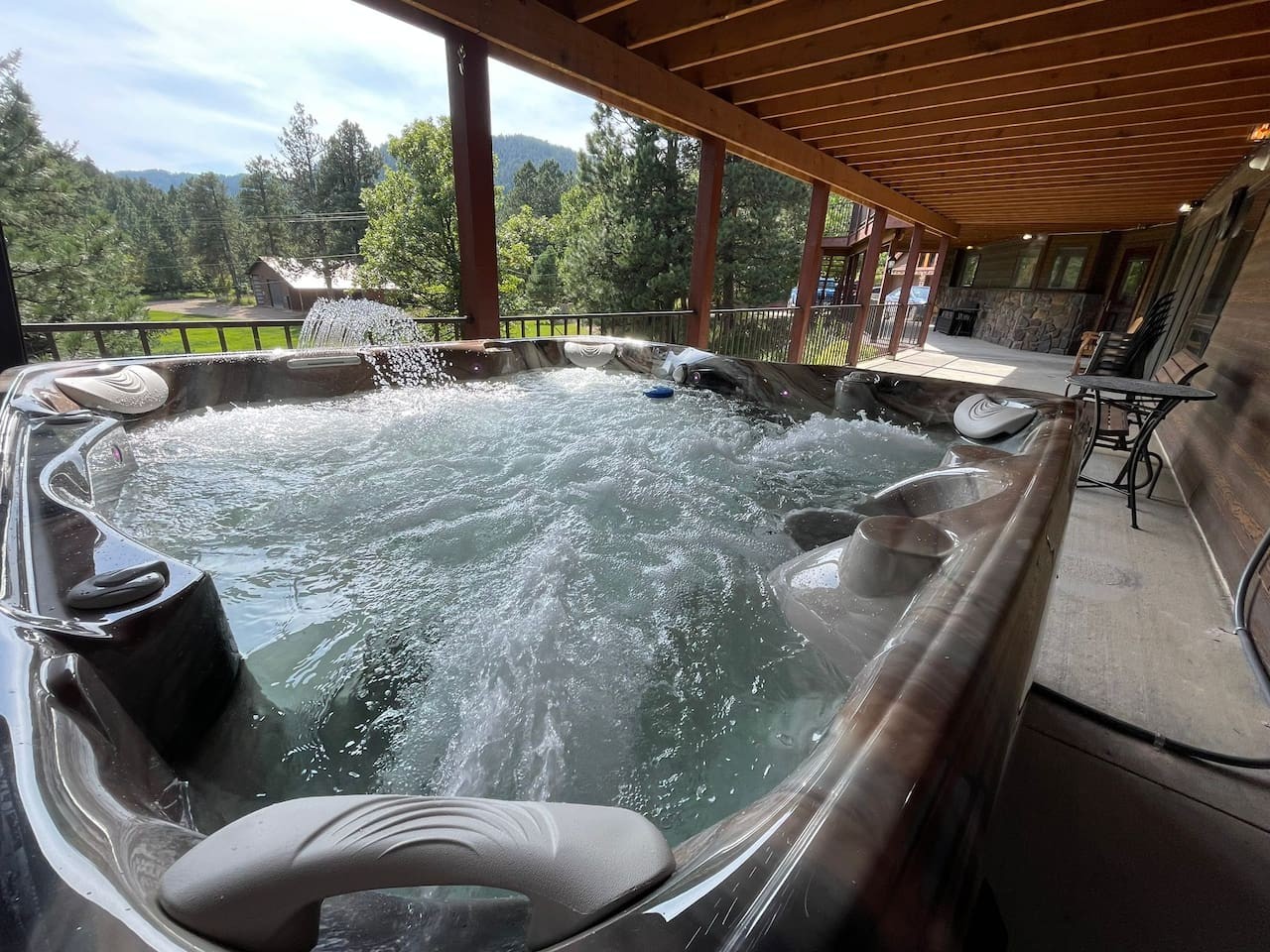 Peaceful Forest Park Lodge — photo 5