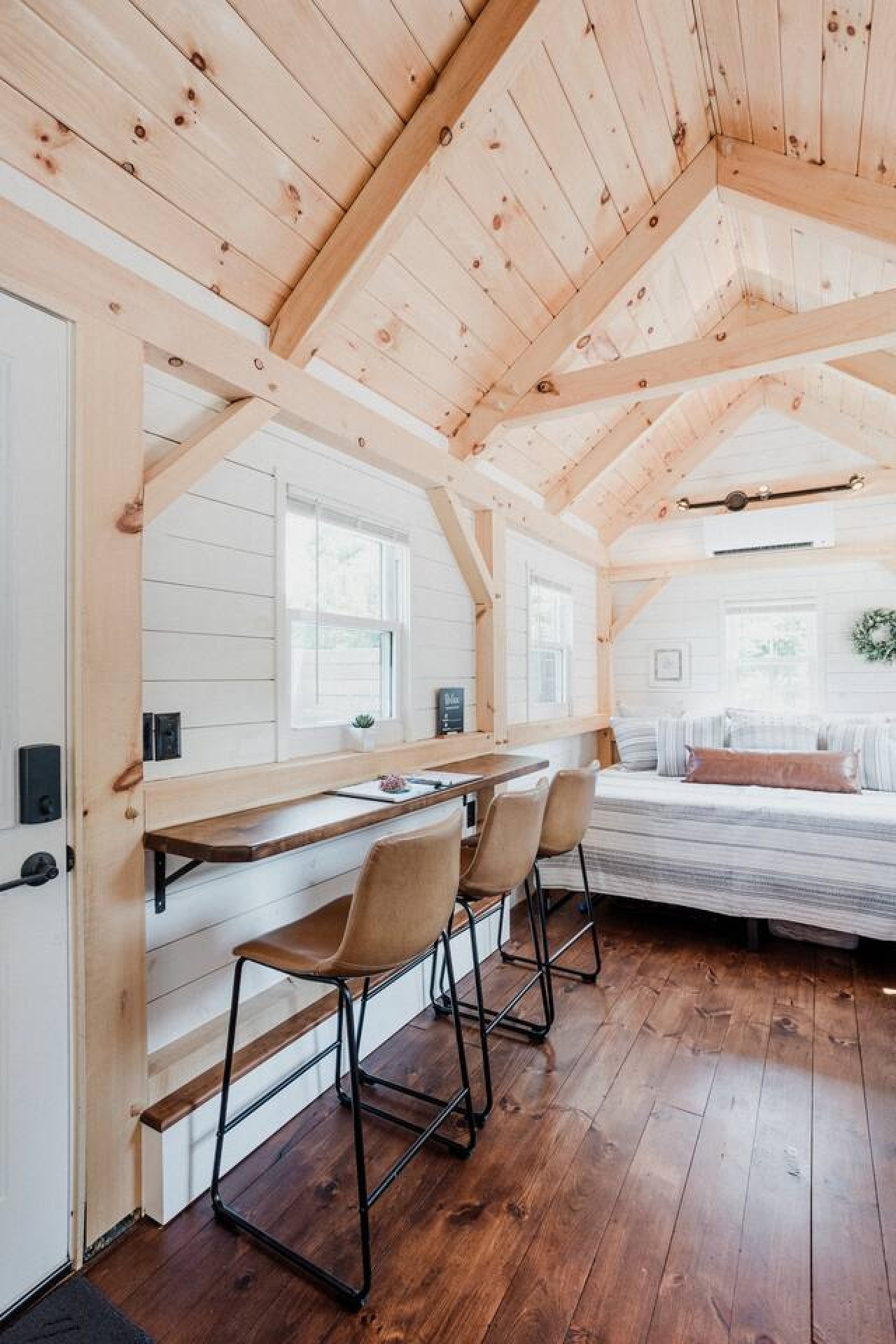 Tiny Timber- Stunning Tiny House — photo 7