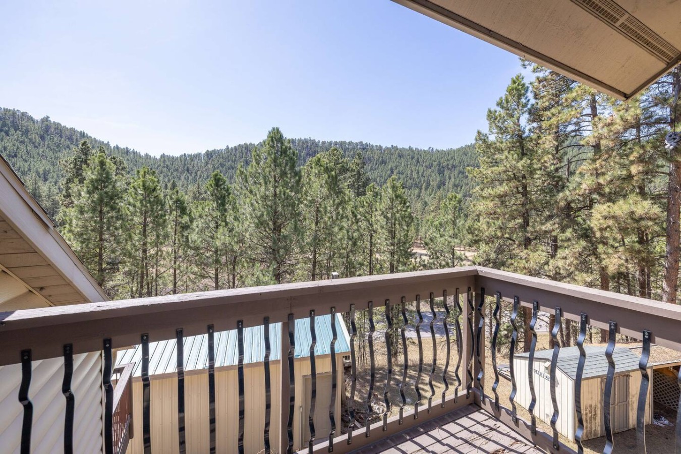 Forest Cabin, Hottub, 5 beds, — photo 37
