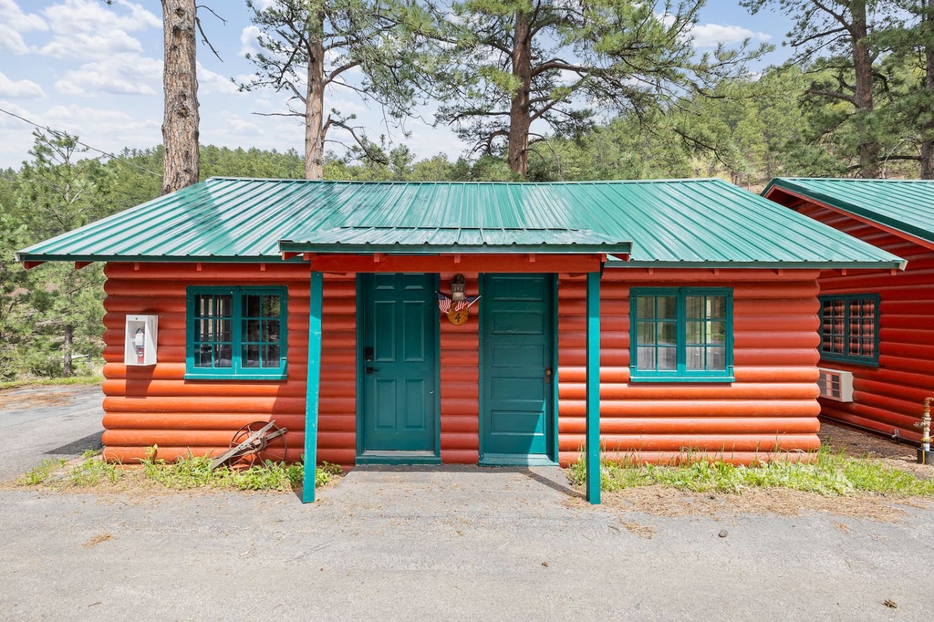 Cabin #4 - South Dakota