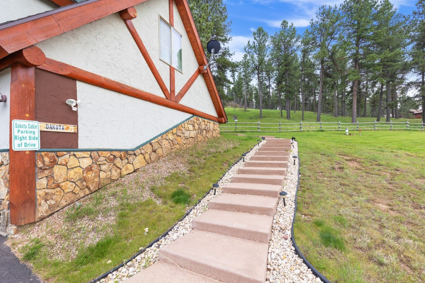 Dakota Cabin:1 mi. Sheridan Lake — photo 19