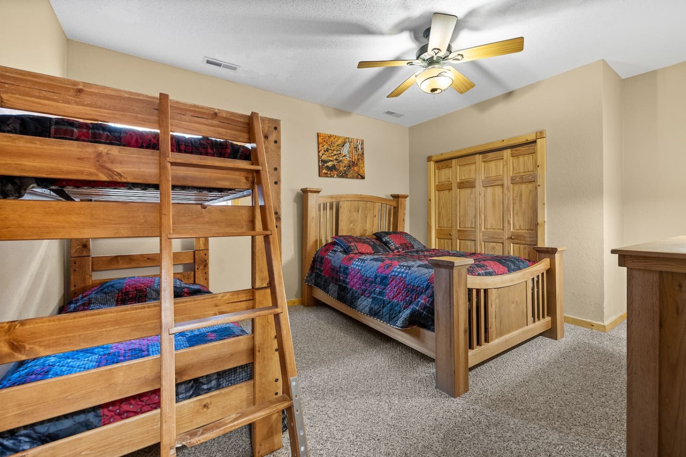 Eagle's Landing Lodge — photo 38