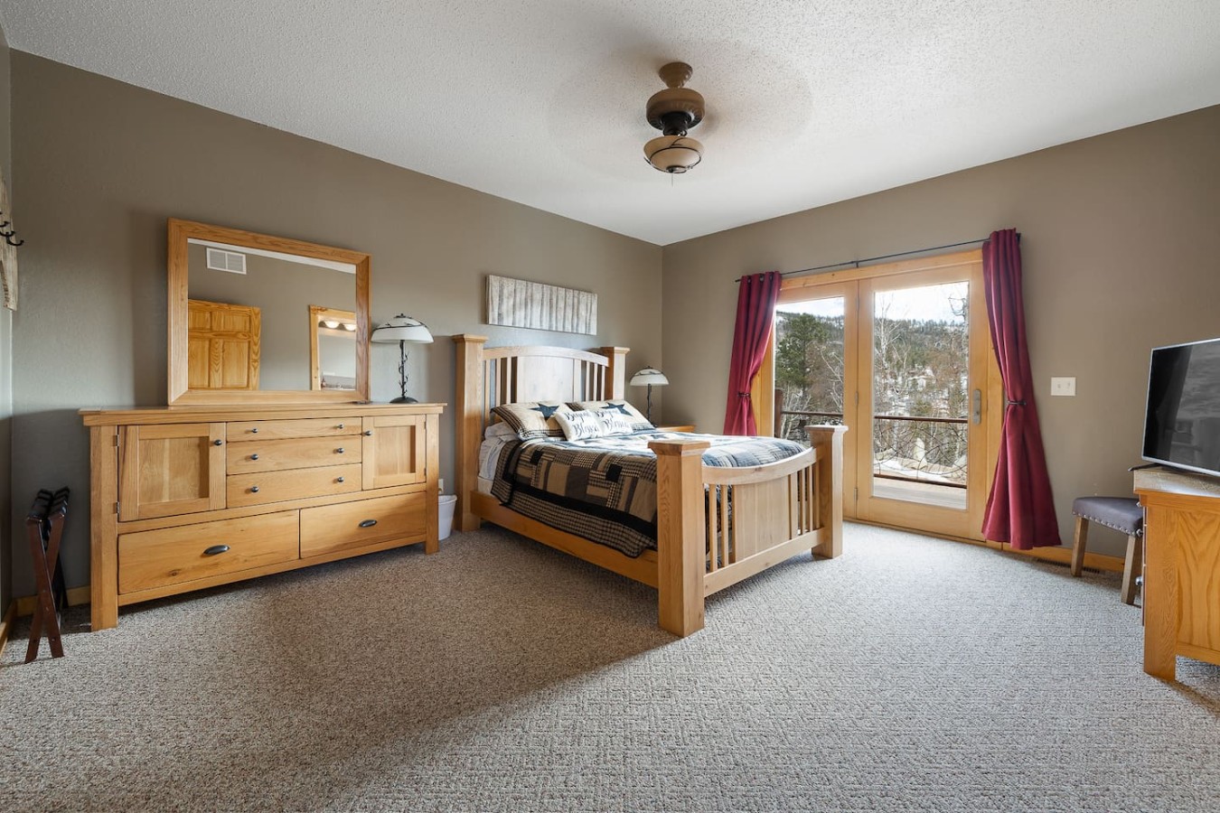 Eagle's Landing Lodge — photo 2