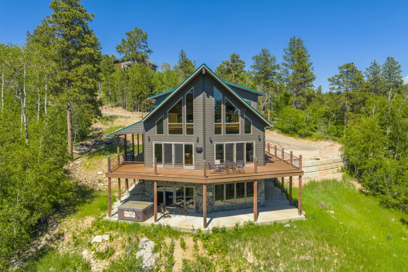 bear_eagleExteriors-6