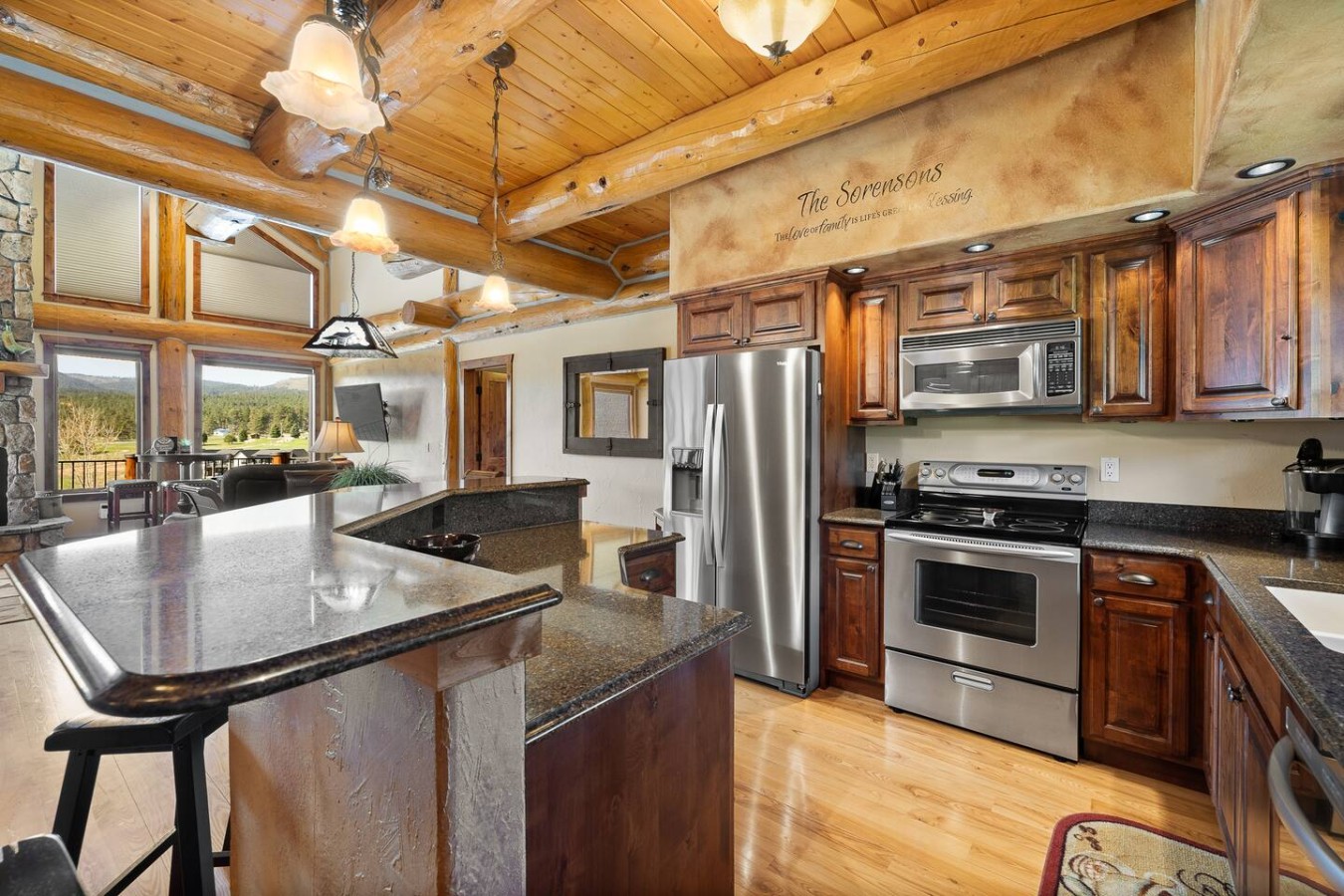 Golf Course, Sleeps 14+, Garage, Hot tub! — photo 4