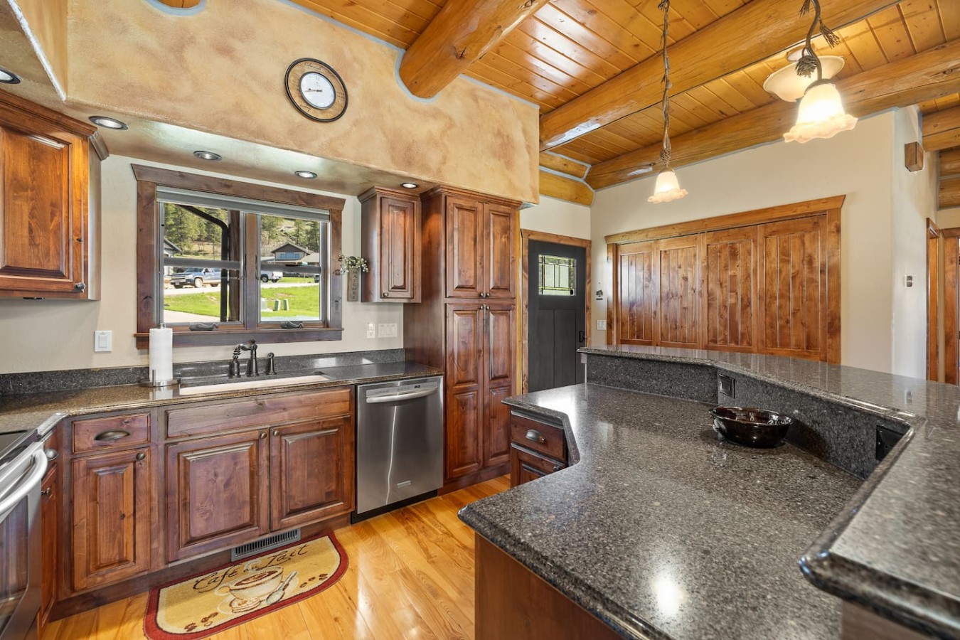Golf Course, Sleeps 14+, Garage, Hot tub! — photo 10