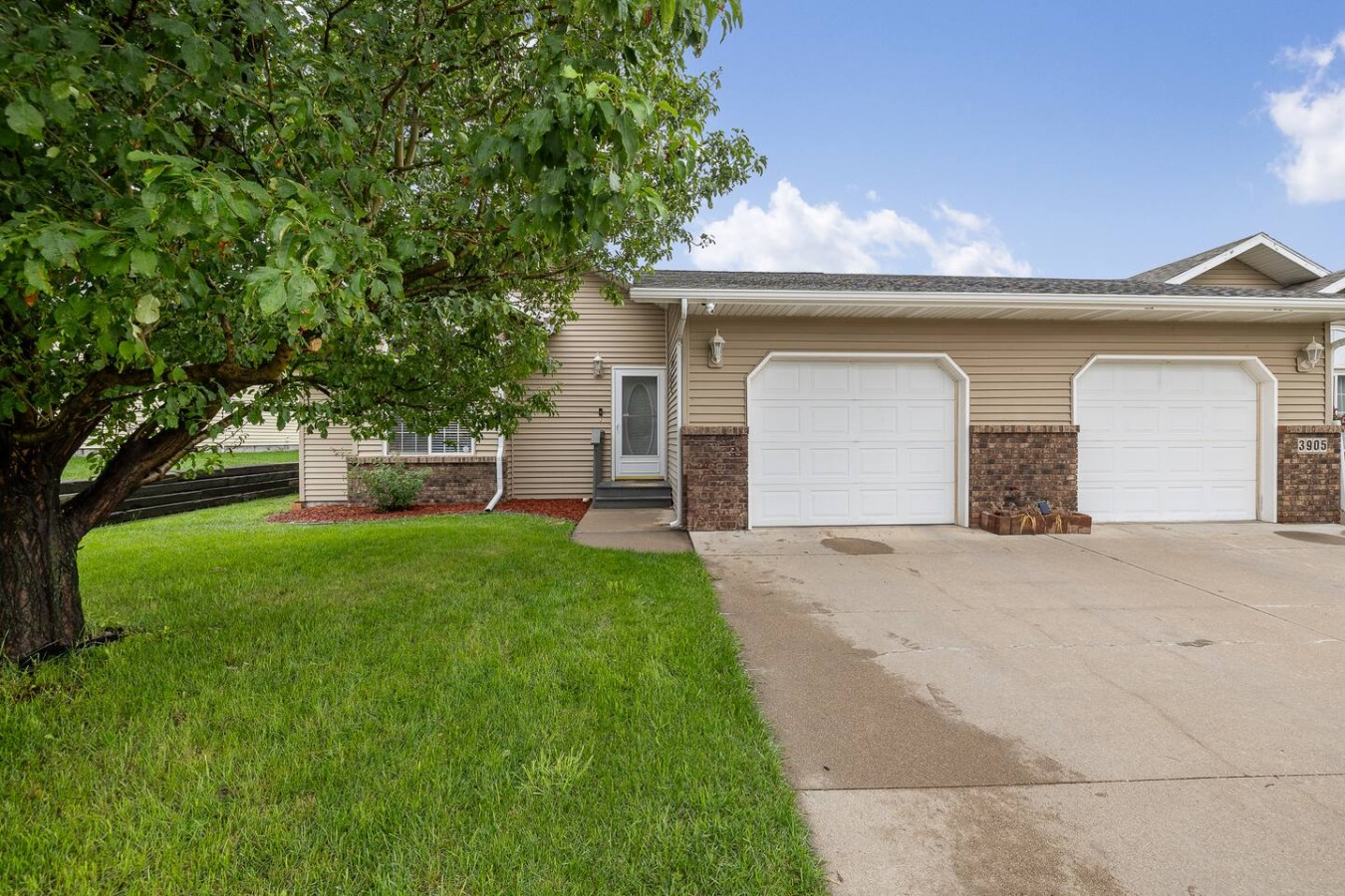 Townhouse, Fenced Yard 2bd 2Bath — photo 5