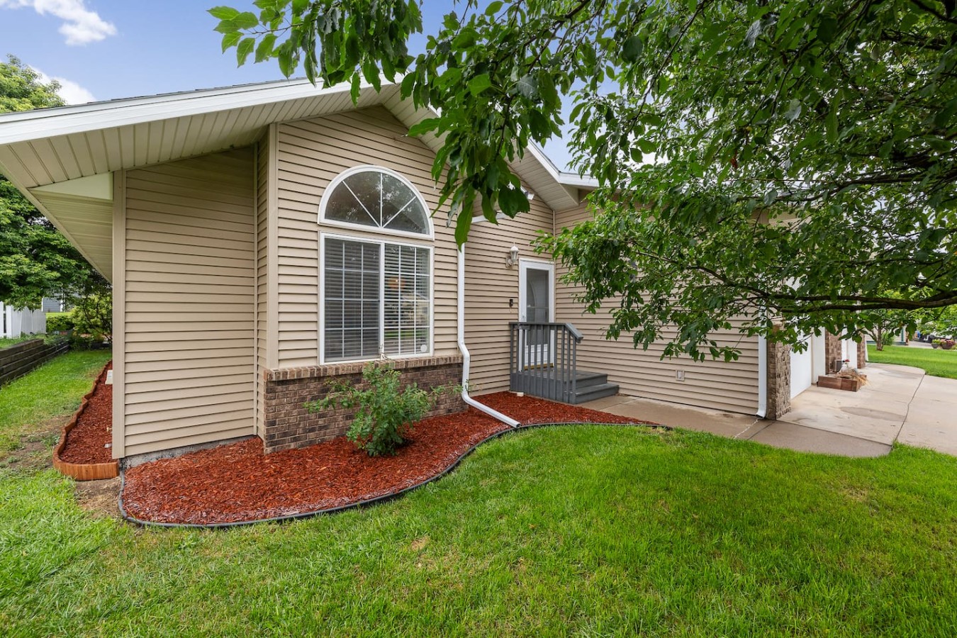 Townhouse, Fenced Yard 2bd 2Bath — photo 22