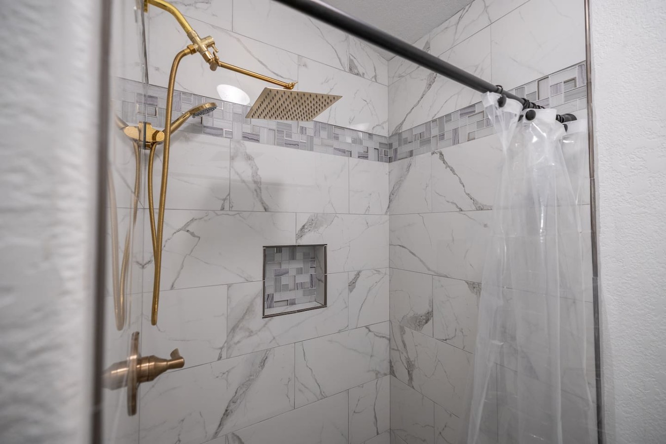 Townhouse, Fenced Yard 2bd 2Bath — photo 13