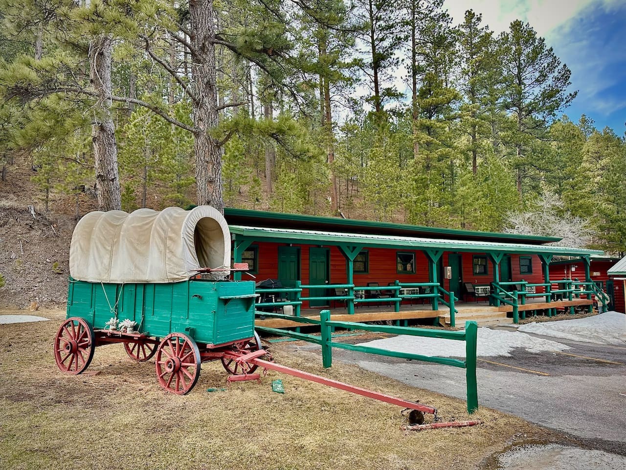 The Pondo: Cabin 8 — photo 4