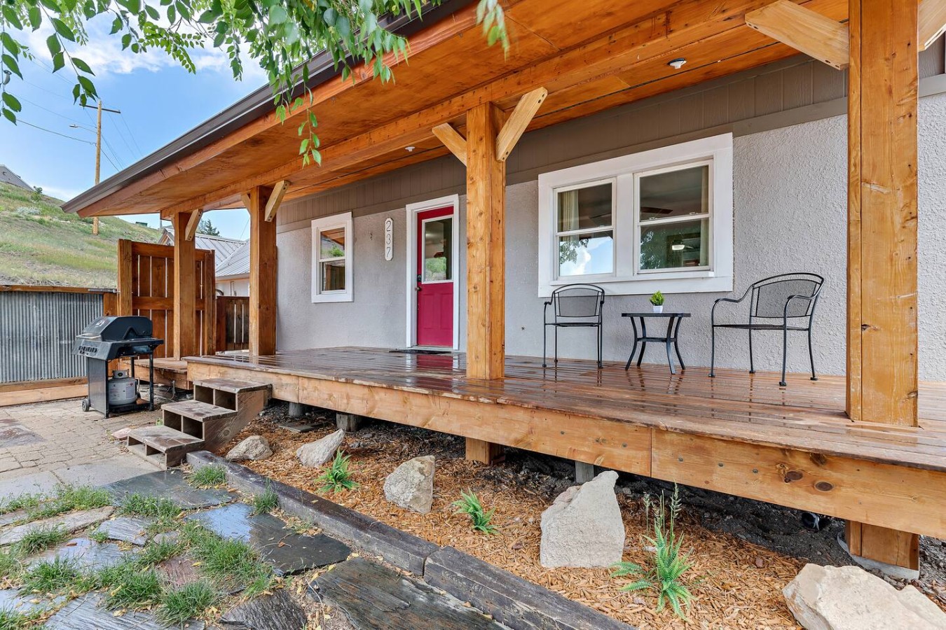 2bedroom 1 bath Fenced Yard — photo 5