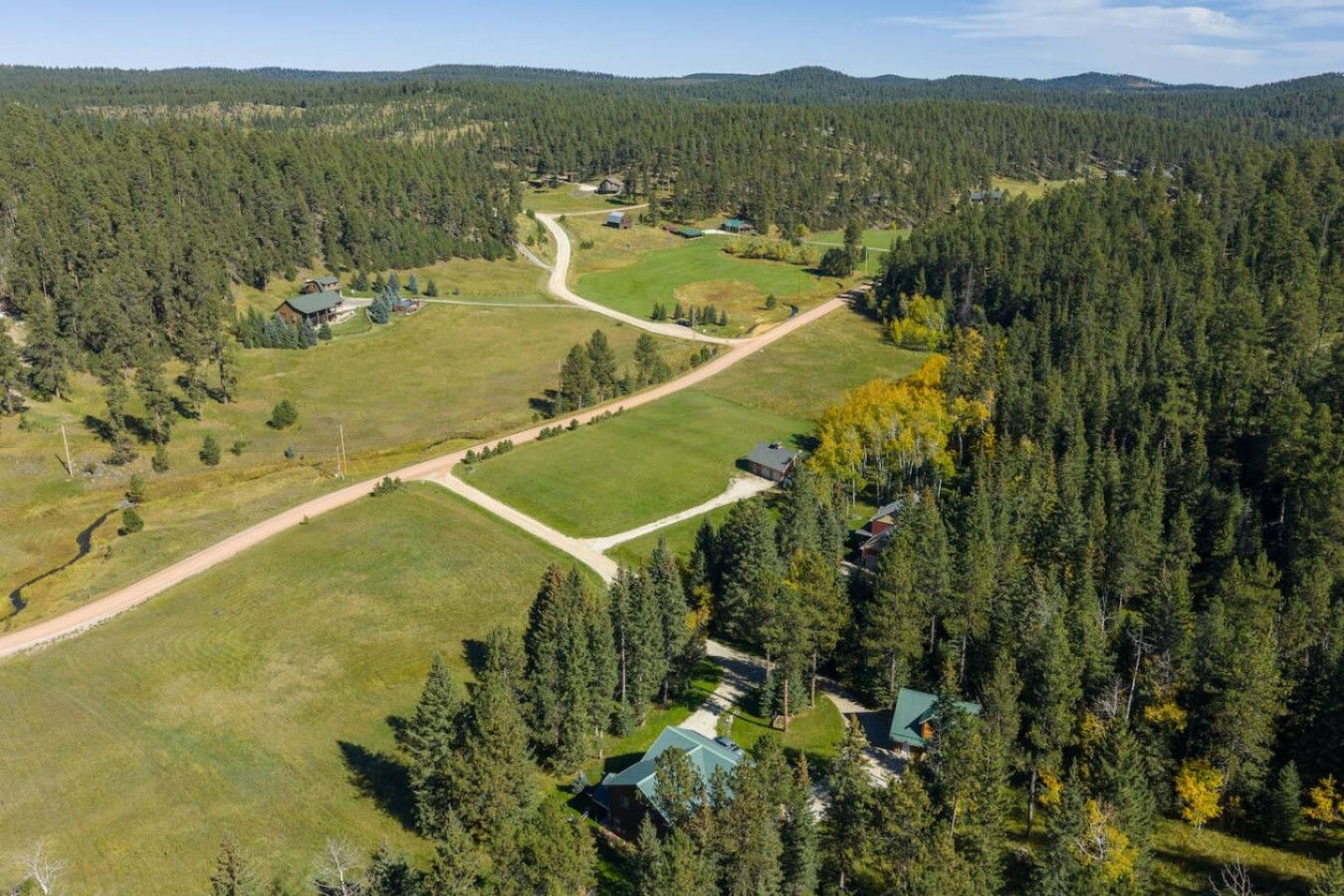 2 bedroom, 2 bathroom, 4 bed, Starlink, Hottub — photo 8