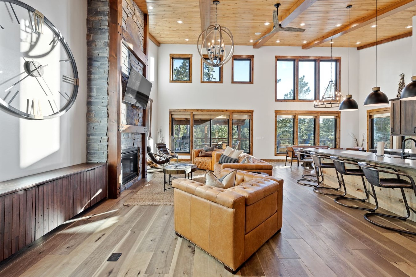 Sleeps 14, Hot tub, OutdoorFireTable, HeatedGarage — photo 18