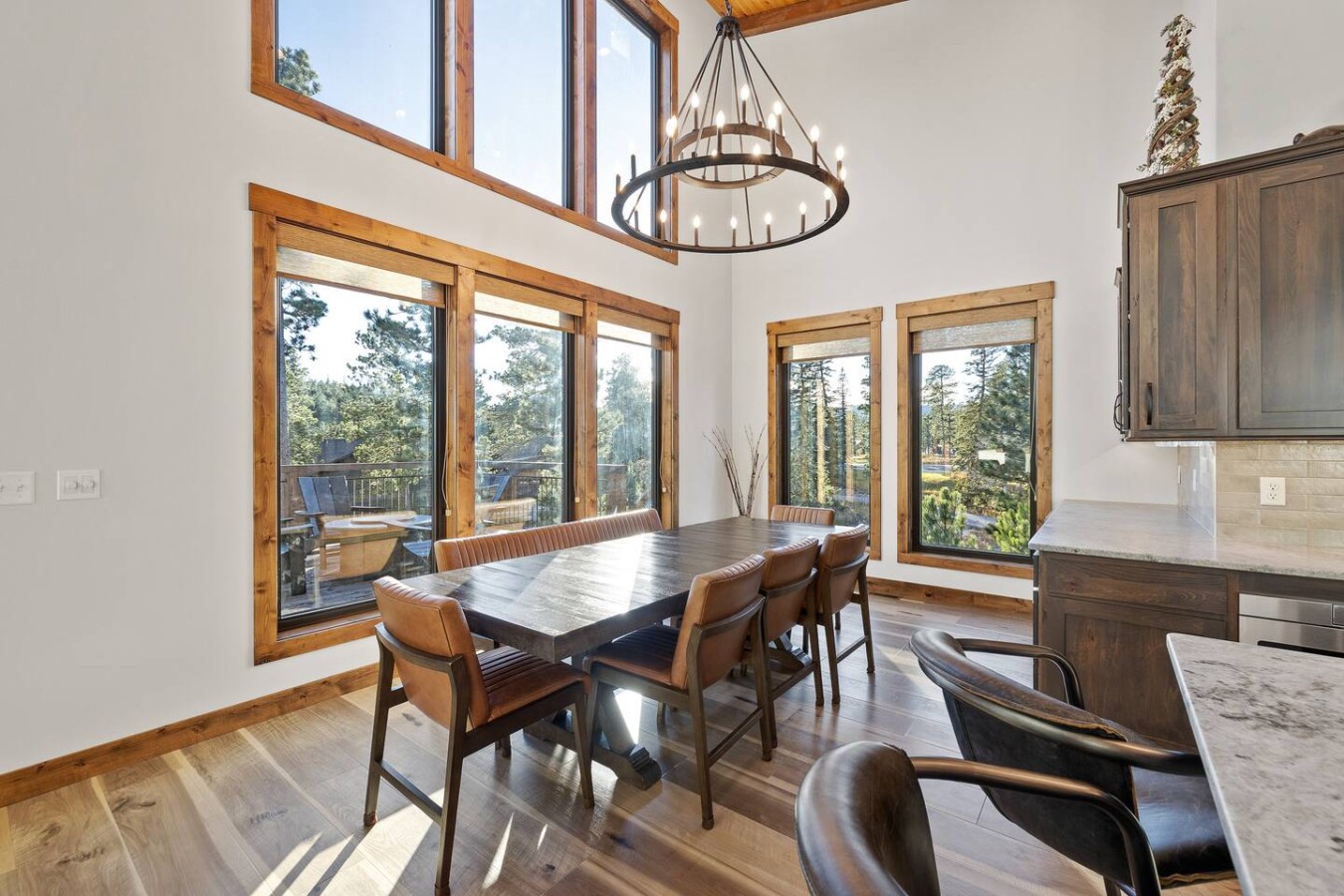 Sleeps 14, Hot tub, OutdoorFireTable, HeatedGarage — photo 15