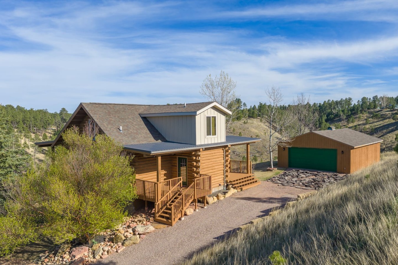 Log cabin on a canyon, panoramic hills, 3 levels — photo 31