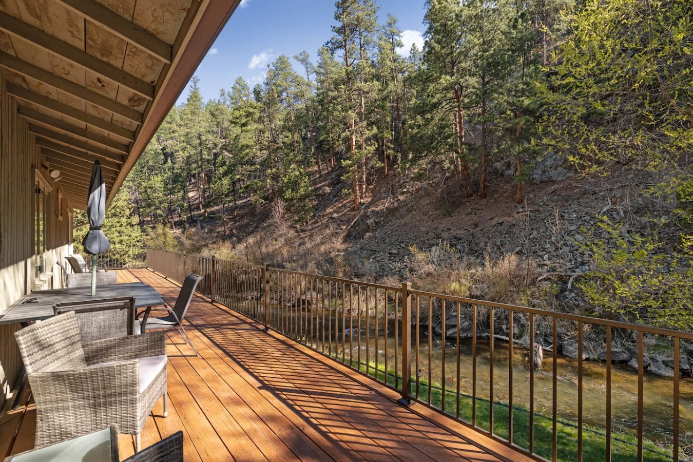 Creekside Retreat | Fireplace + Gameroom — photo 34