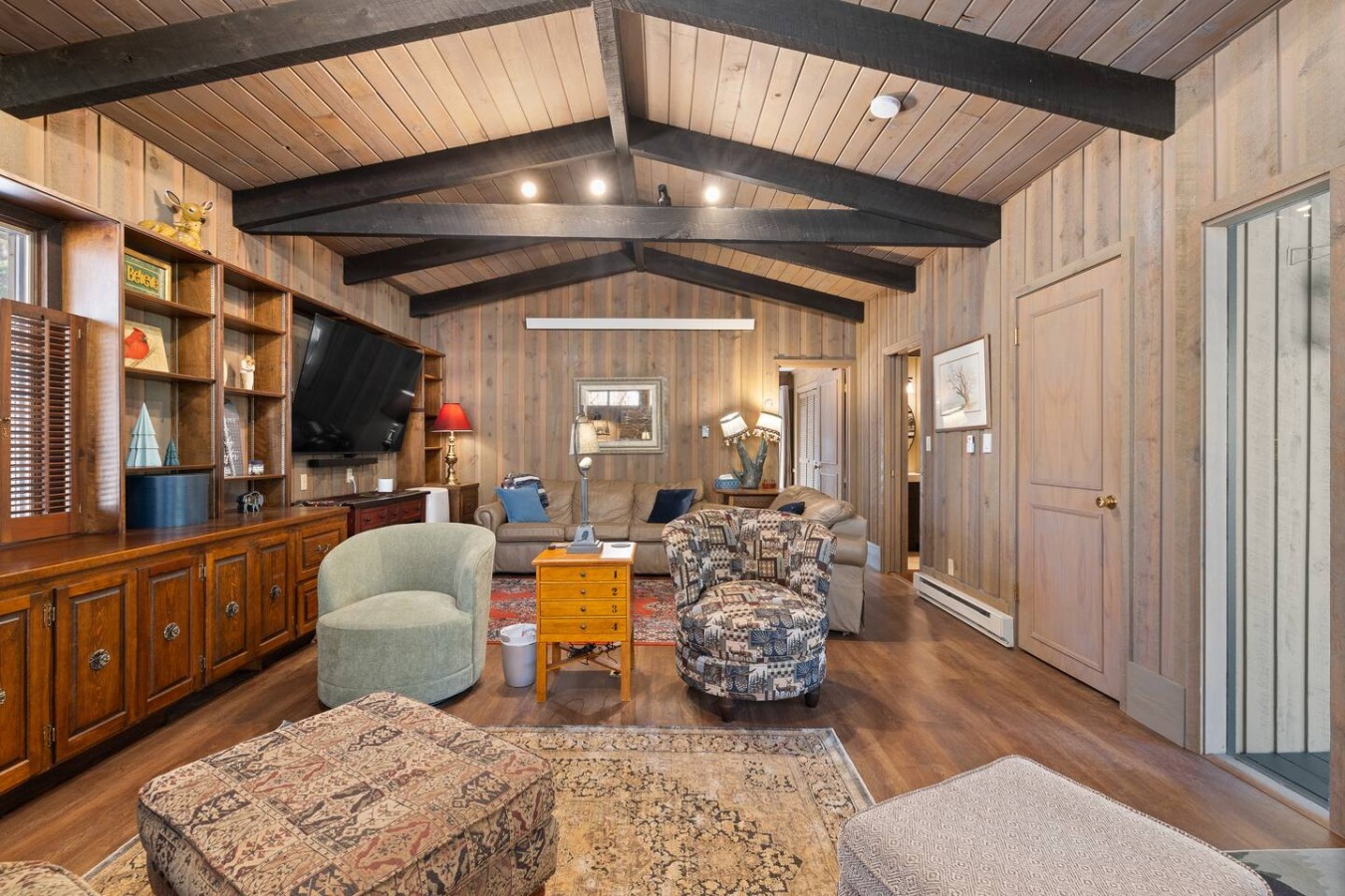 Creekside Retreat | Fireplace + Gameroom — photo 27