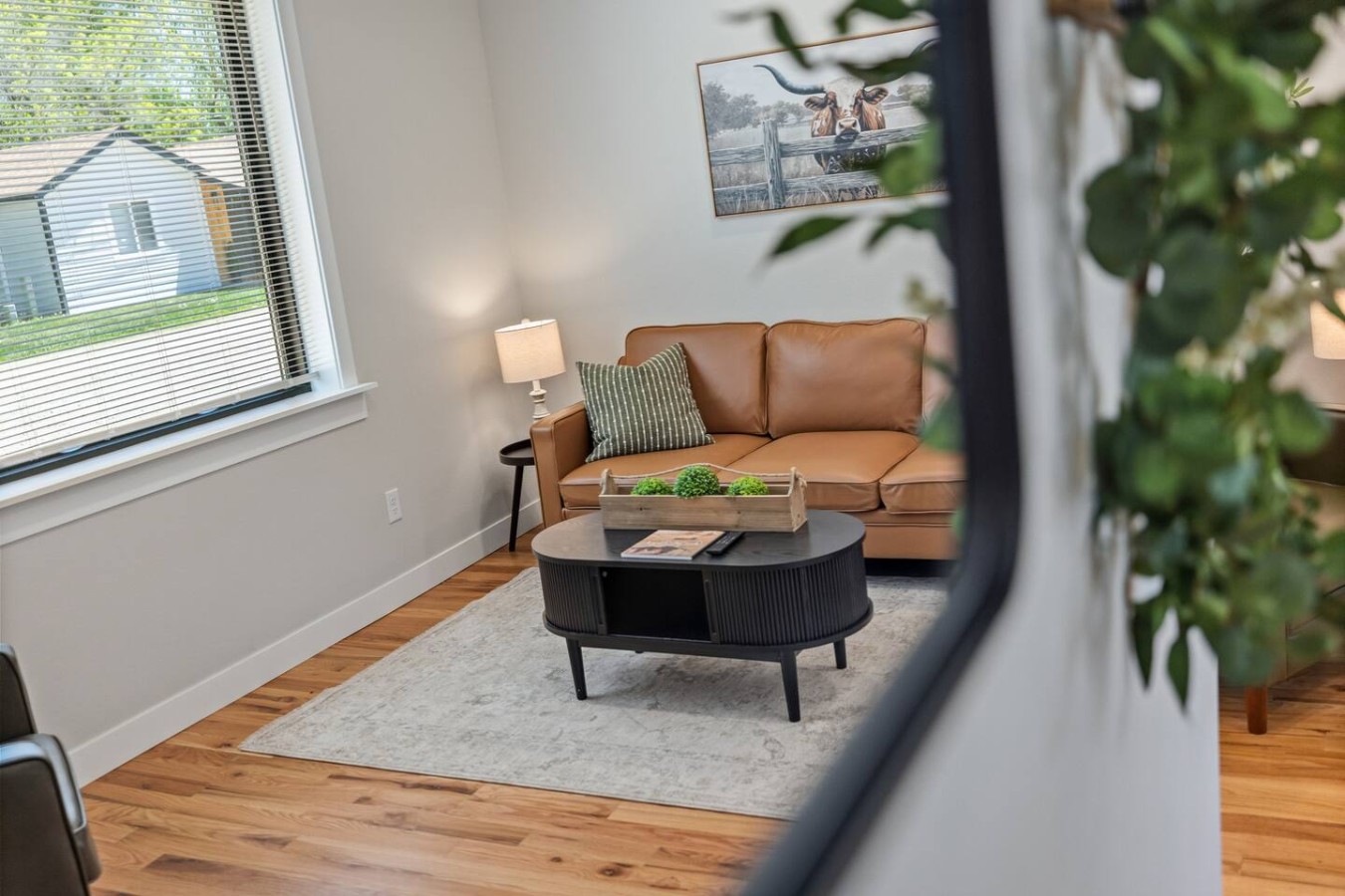 Modern Farmhouse | HotTub + Walk to Crow Peak Brew — photo 11