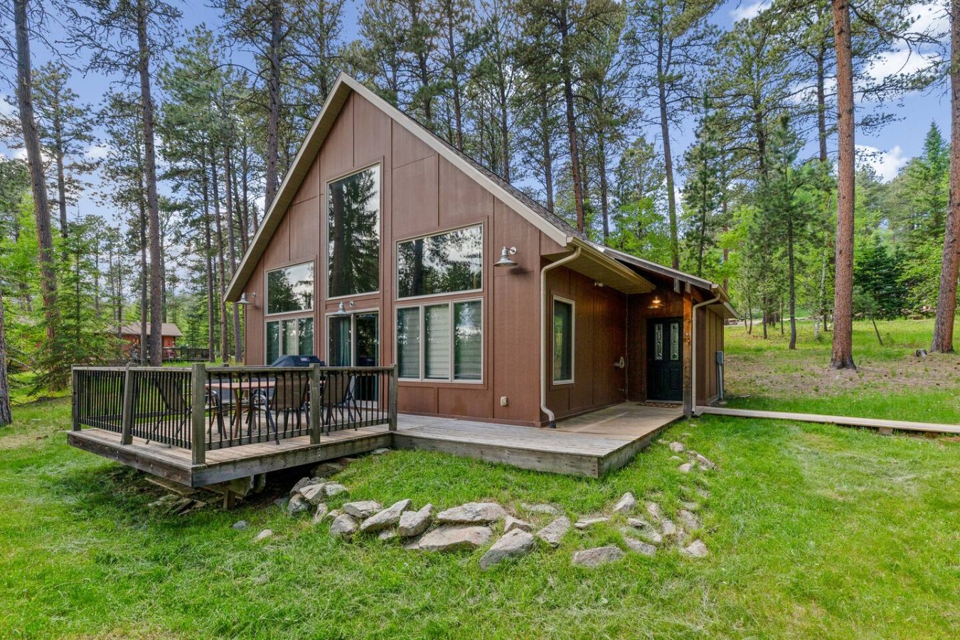 Still Pines Cabin — photo 5