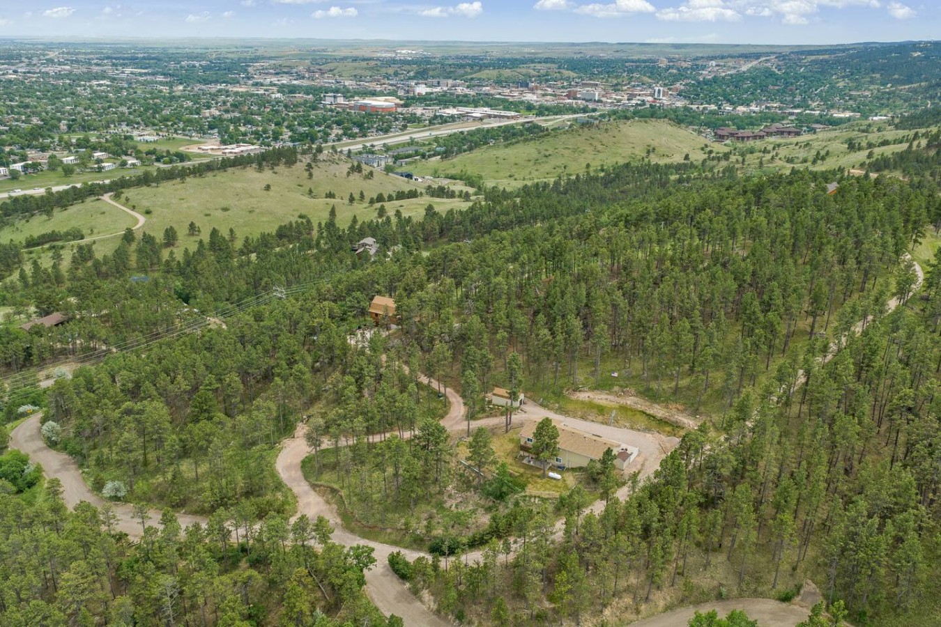 Treetop Guesthouse | Wilderness Feel In Rapid City — photo 24