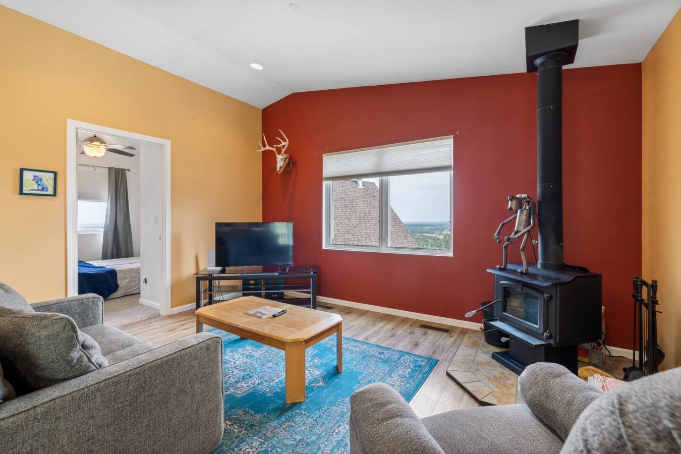 Treetop Guesthouse | Wilderness Feel In Rapid City — photo 6