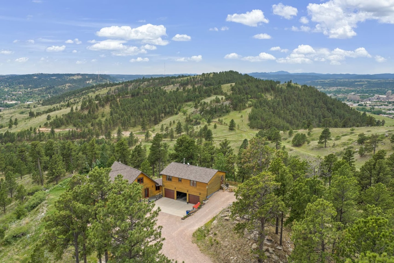 Treetop Guesthouse | Wilderness Feel In Rapid City — photo 25