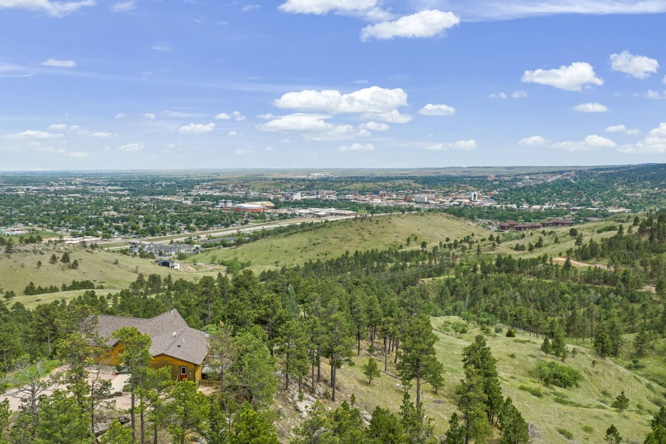 Treetop Guesthouse | Wilderness Feel In Rapid City — photo 23